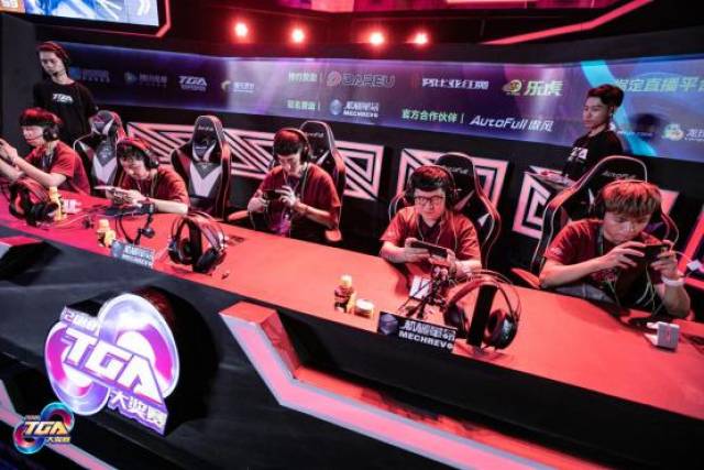 中国队依然 中国队依然