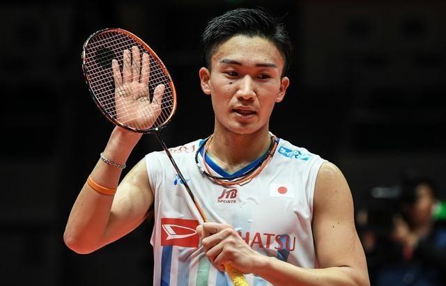 手望而却步 手望而却步