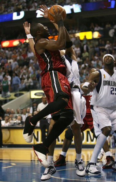 的签名鞋 的签名鞋