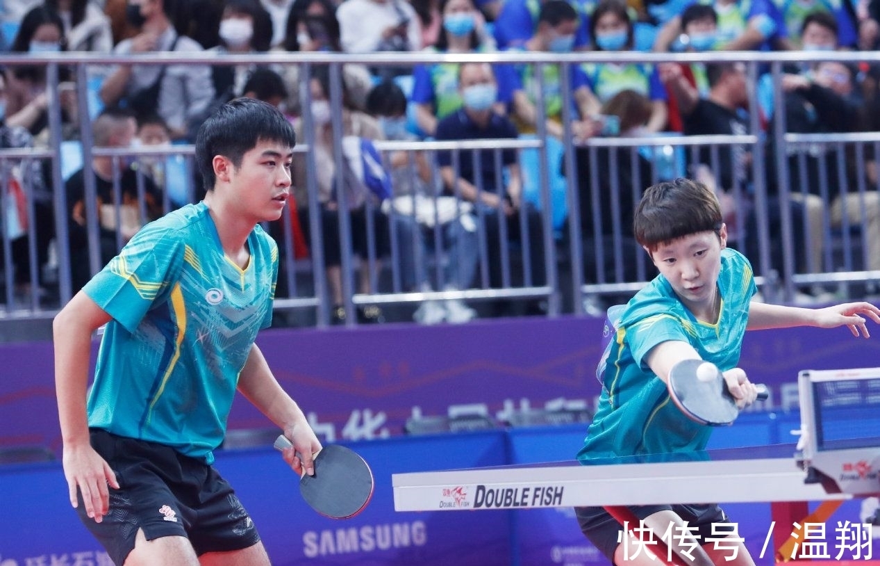 全年度的各 全年度的各