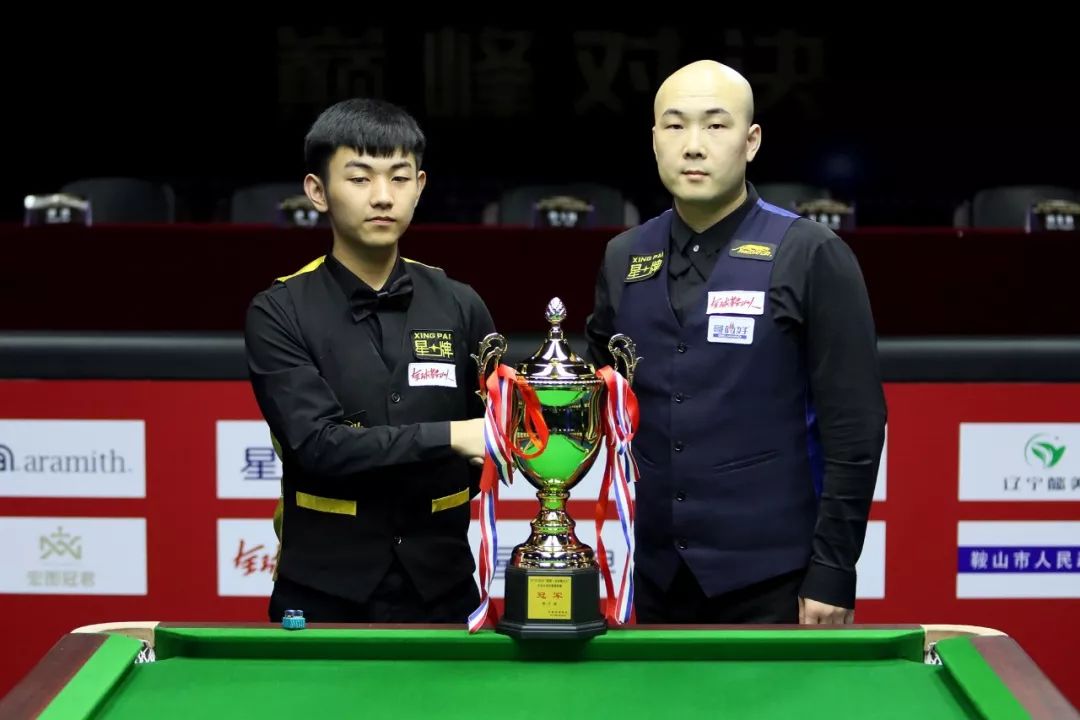 超级巨星的 超级巨星的