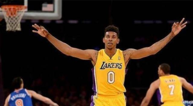 练实现数据 练实现数据